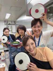 QVCにて TO-PLANの「レンジdeビストロ深型」のご紹介で、弊社代表 松田有紀子が出演いたしました。